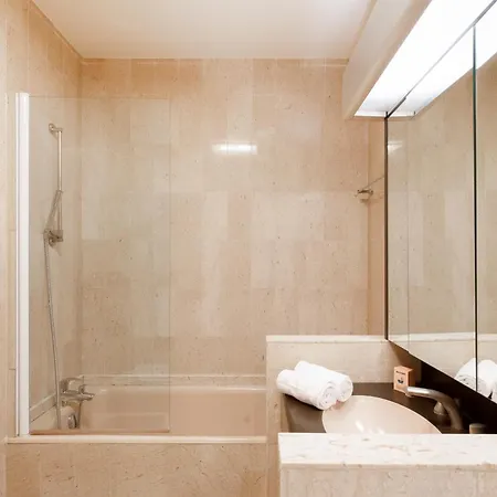 Gray D'albion 1d1 Yourhosthelper Apartment Cannes